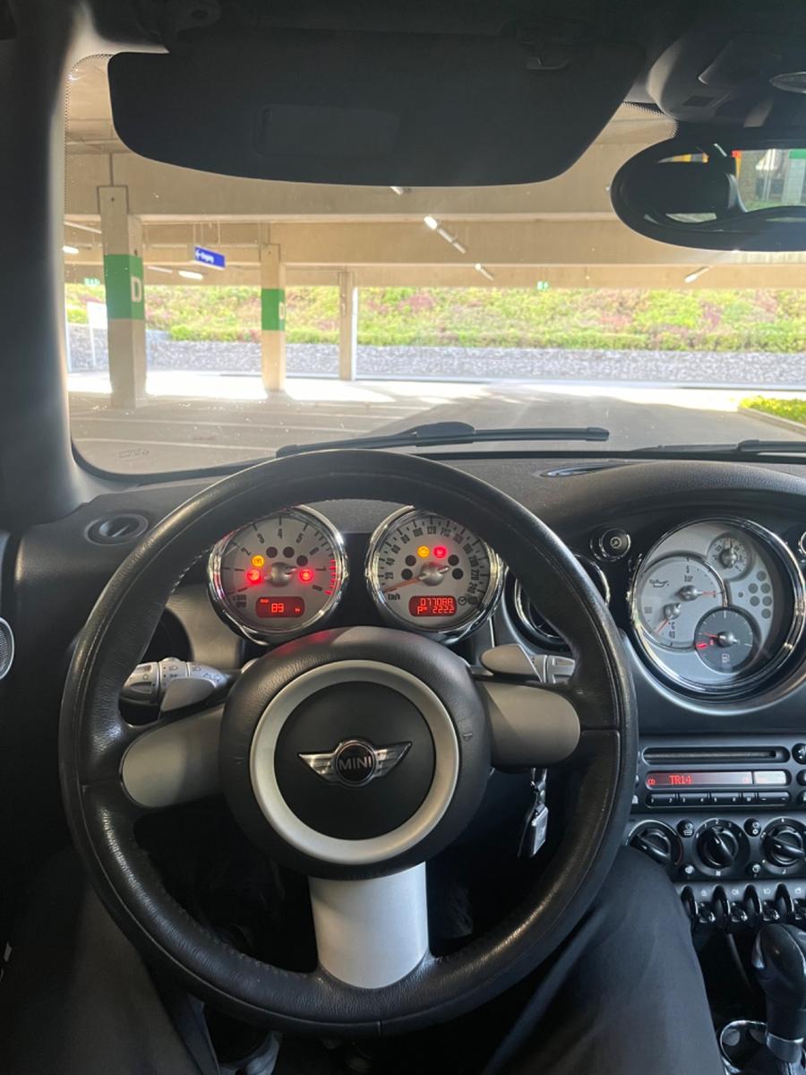 MINI COOPER S CABRIO NUR 77.000 KM