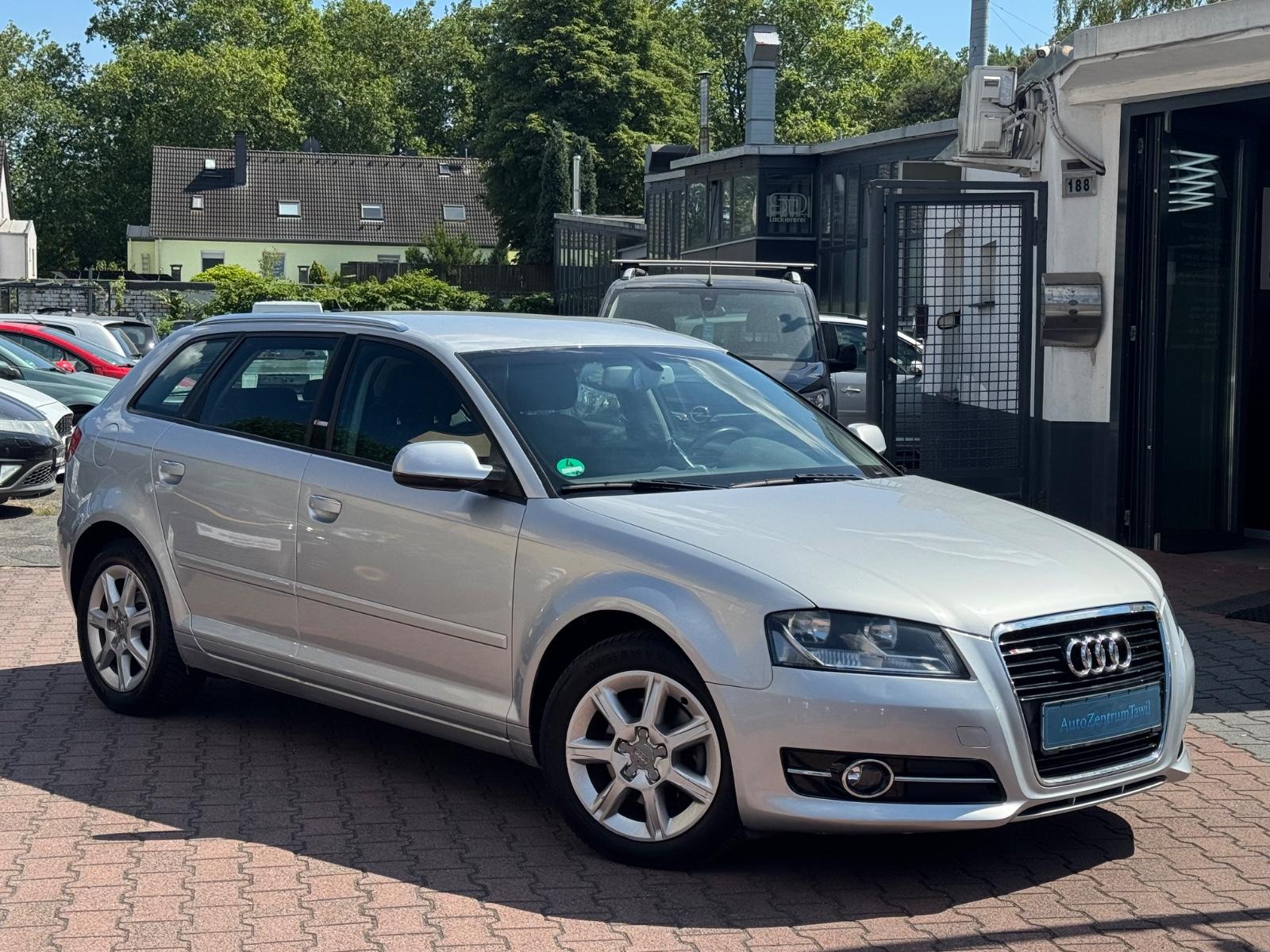 Audi A3 Sportback 1.4 TFSI Ambiente*AUTOMATIK*1.HAND*
