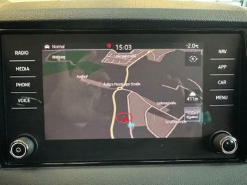 Skoda Karoq Style 4x4 *AHK*LED*Klima*SHZ*Navi*Kamera*