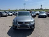 Volkswagen Touareg R5 TDI Auto.Leder Xenon AHK Navi PDC - Volkswagen Touareg: Auto