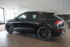 AUDI Q8 50 TDI S line | Pano | HuD | Carbon | B&O AUDI Q8 50 TDI S line | Pano | HuD | Carbon | B&O