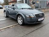 Audi TT Roadster 1.8T 132 kW#Automatik#180.PS#Cabrio# - Audi TT aus 2003: Roadster
