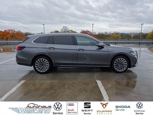 Fahrzeugabbildung SKODA Superb Combi L&K 1.5l TSI iV 110kW Matrix HuD Na