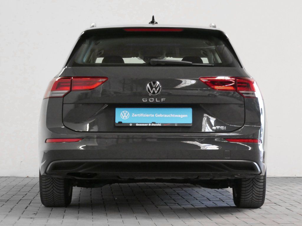 Fahrzeugabbildung Volkswagen Golf Variant 1.0 eTSI Life Keyless SHZ AppConnec