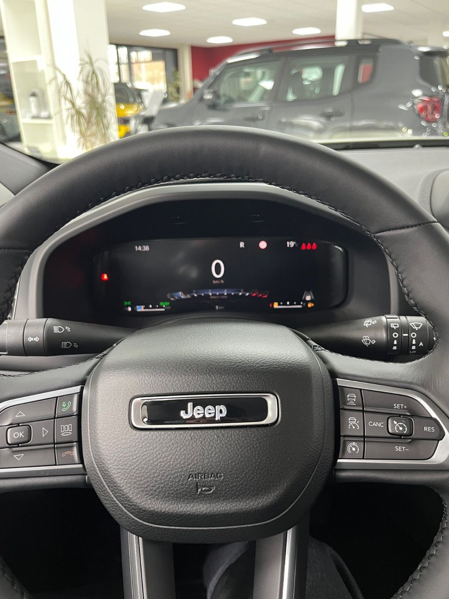 Jeep Renegade - Bild 11