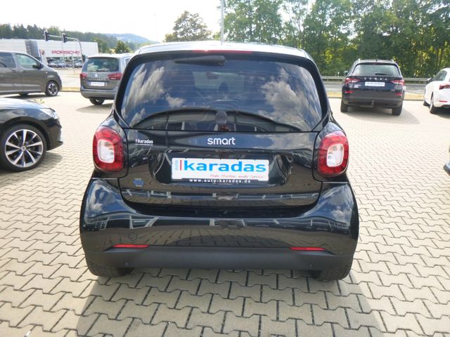 Fahrzeugabbildung Smart fortwo coupe electric drive / EQ >25.304 KM<
