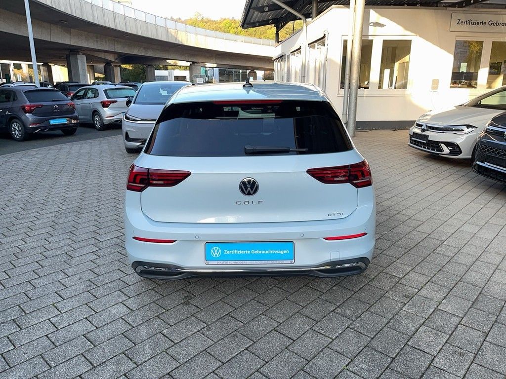 Volkswagen Golf - Bild 6