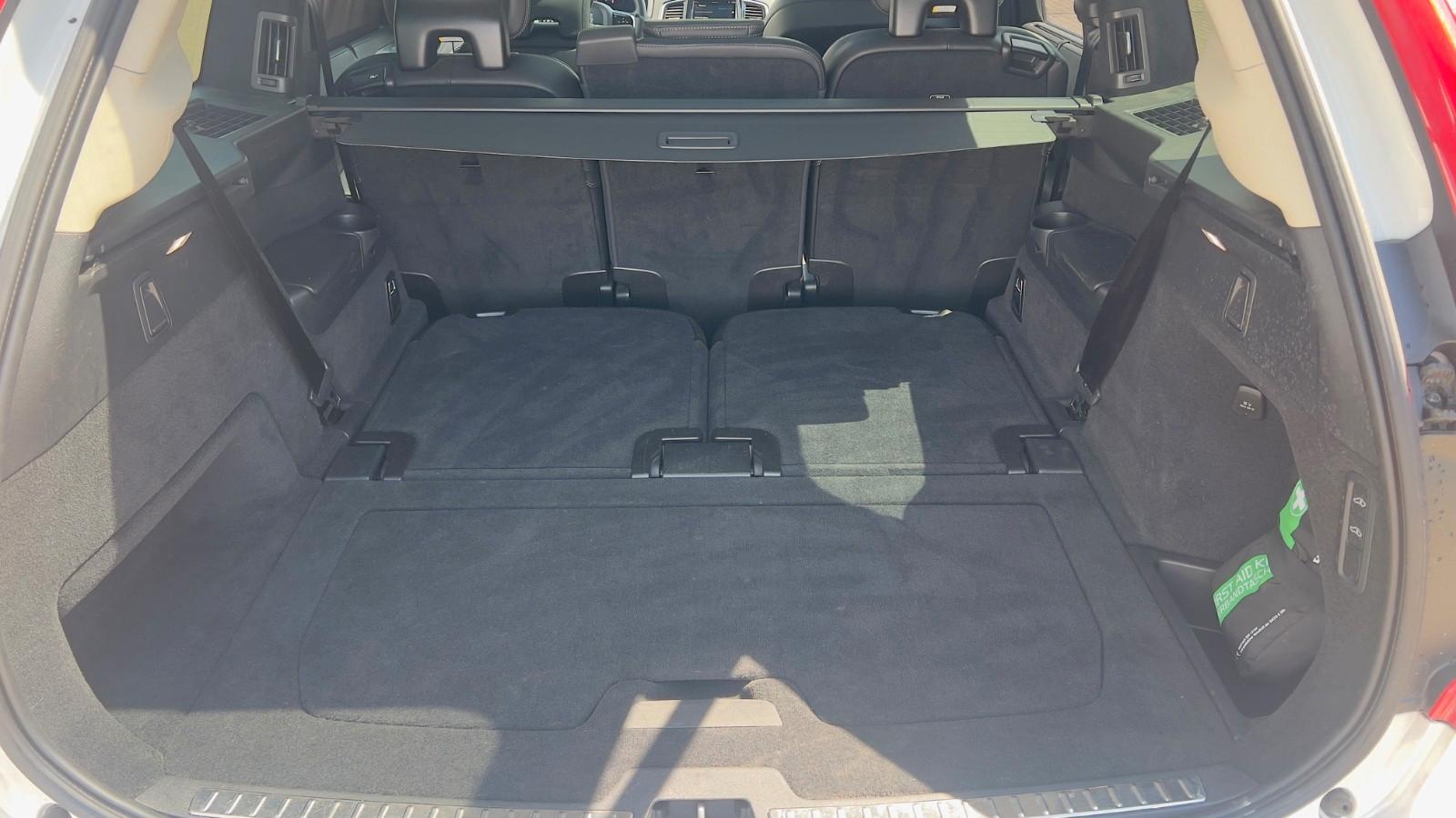 Volvo XC90 B5 D AWD Ultimate Dark*B&W*HUD*LUFT*AHK*ACC