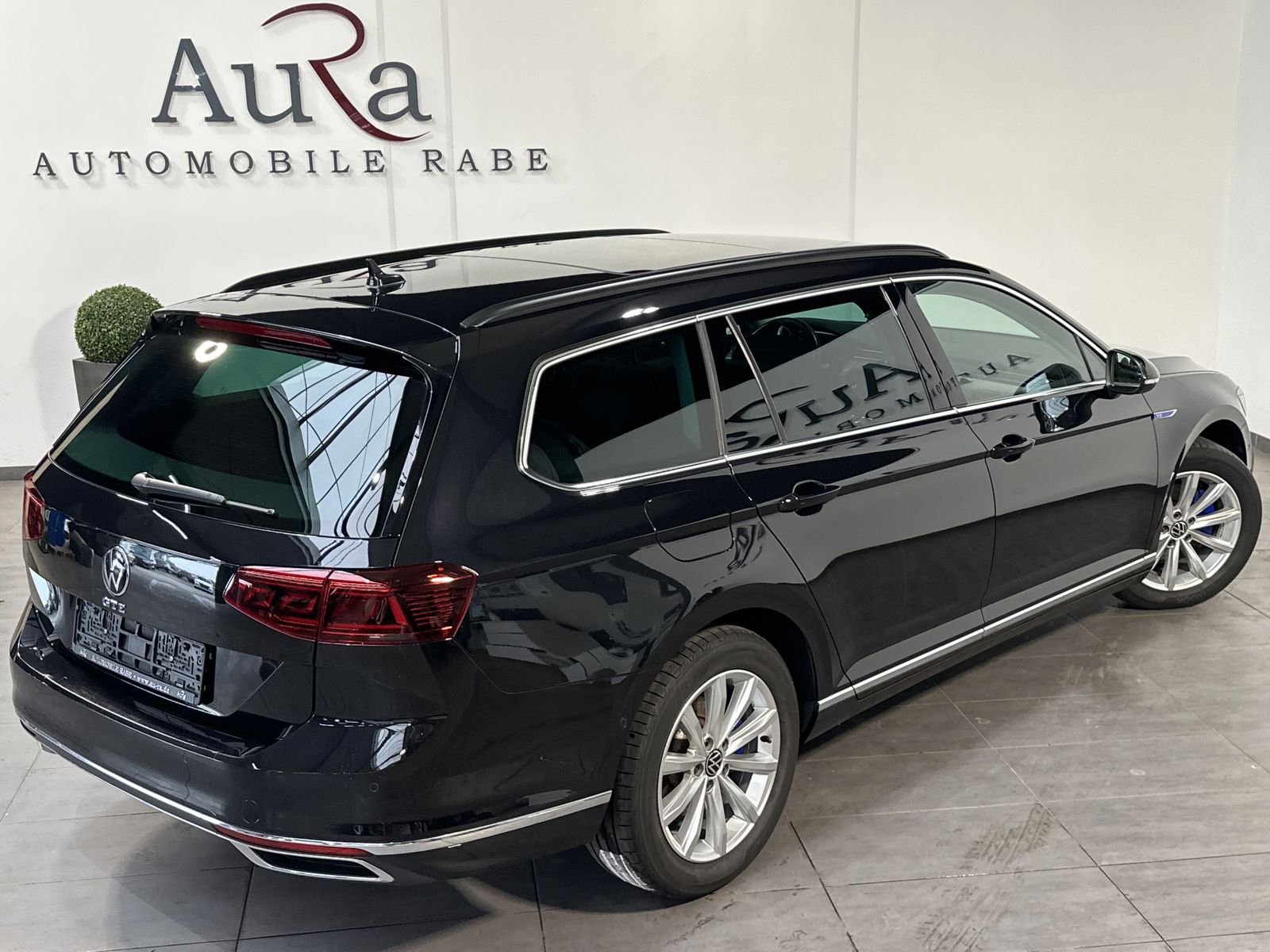 Fahrzeugabbildung Volkswagen Passat Variant GTE NAV+MATRIX+ACC+PANO+AHK+17ZO