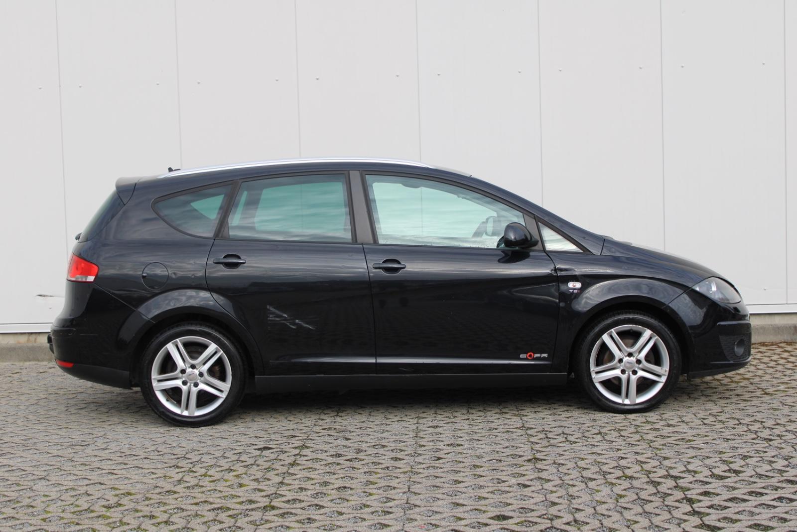 Seat Altea XL 2012 — photo 7