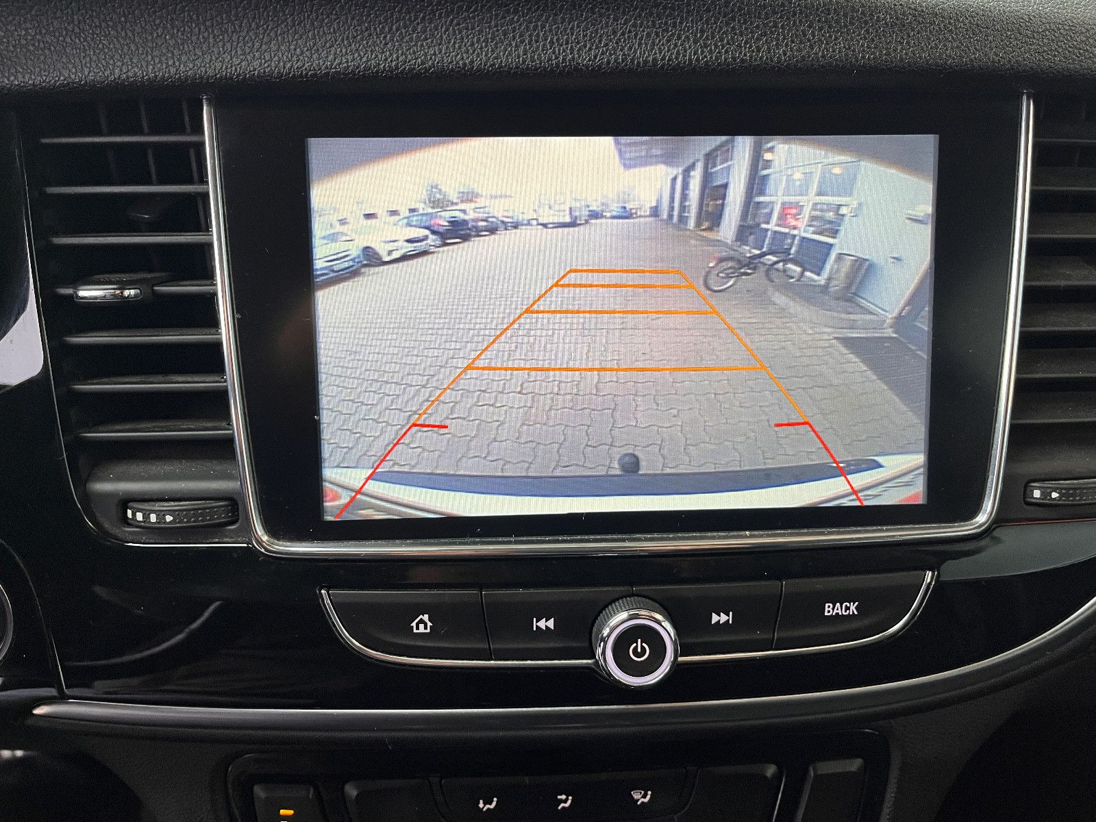 Fahrzeugabbildung Opel Mokka X Innovation Start/Stop