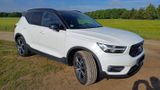 Volvo XC40 D4 AWD R-Design Geartronic Harman/Kardon - Volvo in Dresden