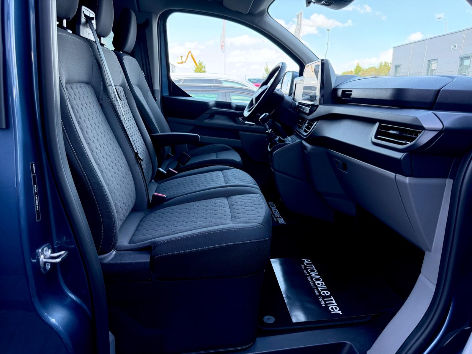 Ford Tourneo Custom 2.0 EcoBlue L2 Titanium 9.Sitzer