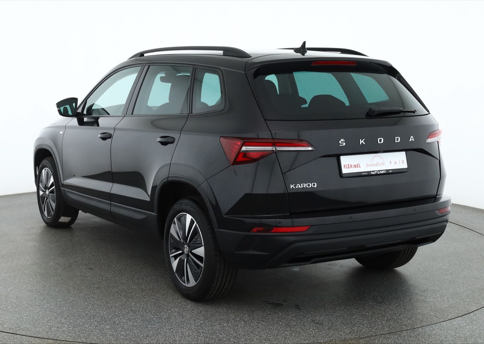 Skoda Karoq 1.5 TSI DSG Ambition LED Navi ACC Kamera imagem 3