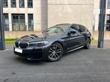 BMW 520d Touring - M-Sport - LED - PANO - Business - - BMW 520 in Bielefeld