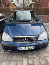 Mercedes-Benz Mercedes Benz A 140 Automatik blau Bj Mai ... - gebrauchte Mercedes-Benz A 140 aus dem Jahr 2004