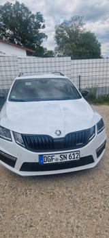 Skoda Octavia 2.0 TSI DSG RS60 Combi RS60 - Skoda Octavia: 6.6