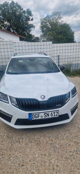 Skoda Octavia 2.0 TSI DSG RS60 Combi RS60 - Skoda Octavia: Rs60