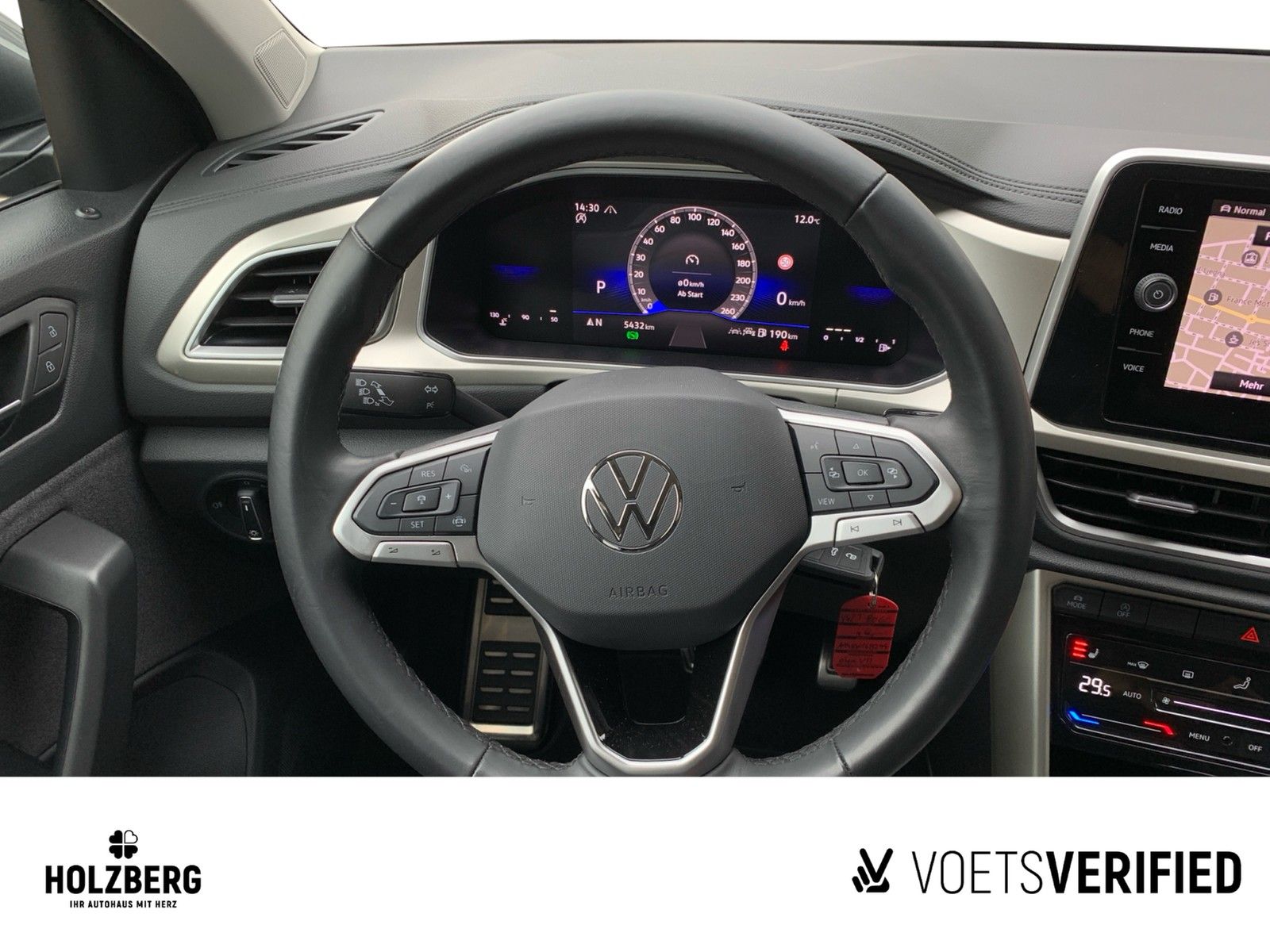 Volkswagen T-Roc - Bild 12