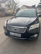 Toyota RAV 4 2,2-l-D-4D 4x4 Automatik Exe... - gebrauchte Toyota RAV 4 aus dem Jahr 2010