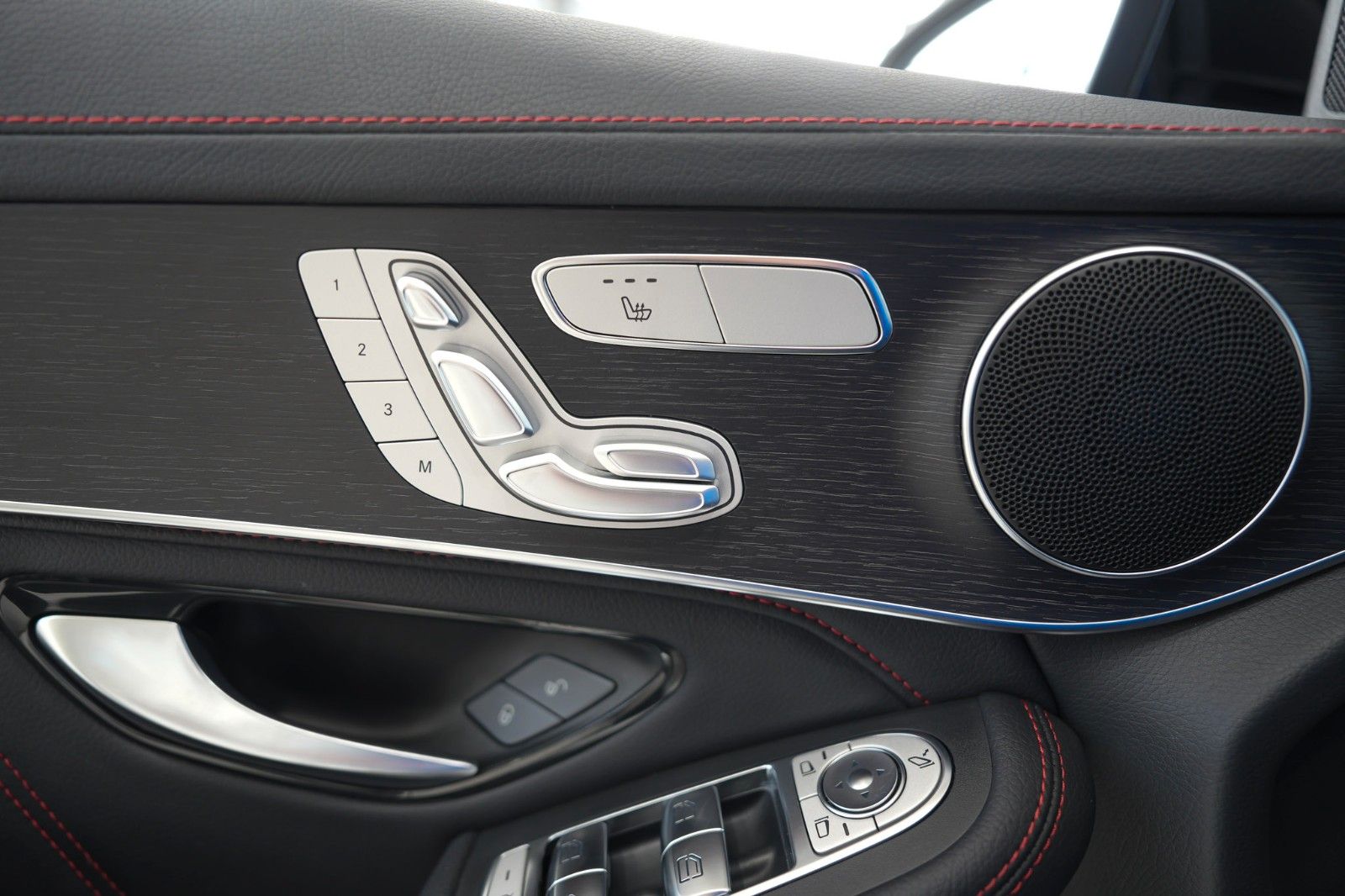 Mercedes-Benz GLC 43 AMG 4M*SPORTABGAS*DESIGNO*PANO*SOUND-SYS foto 13