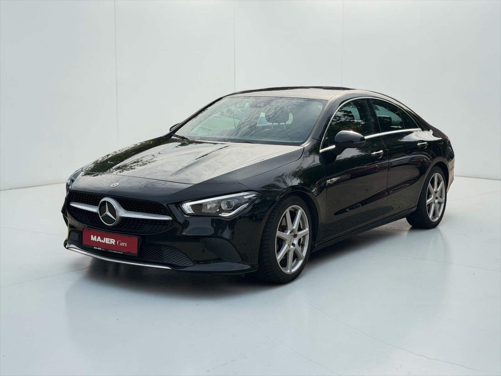 Mercedes-Benz CLA 200 LED WIDESCREEN AHK KAMERA TEMPO NAVI