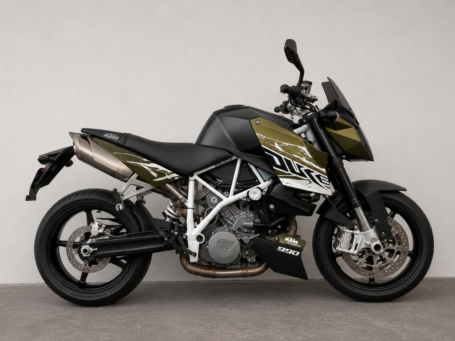 KTM 990 SuperDuke LC8
