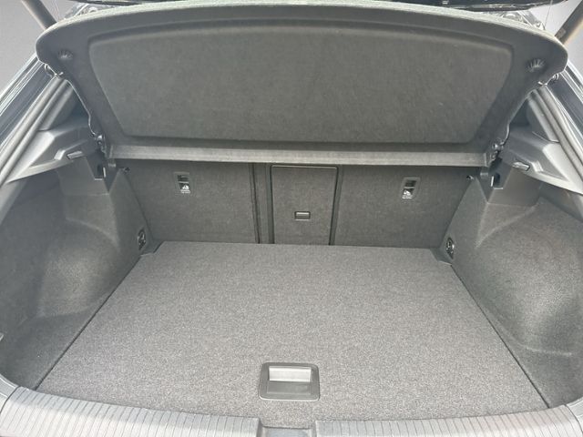 T-Roc 1.5 TSI SPORT LED+ACC+PDC+SIHZ+eHECK+KLIMA