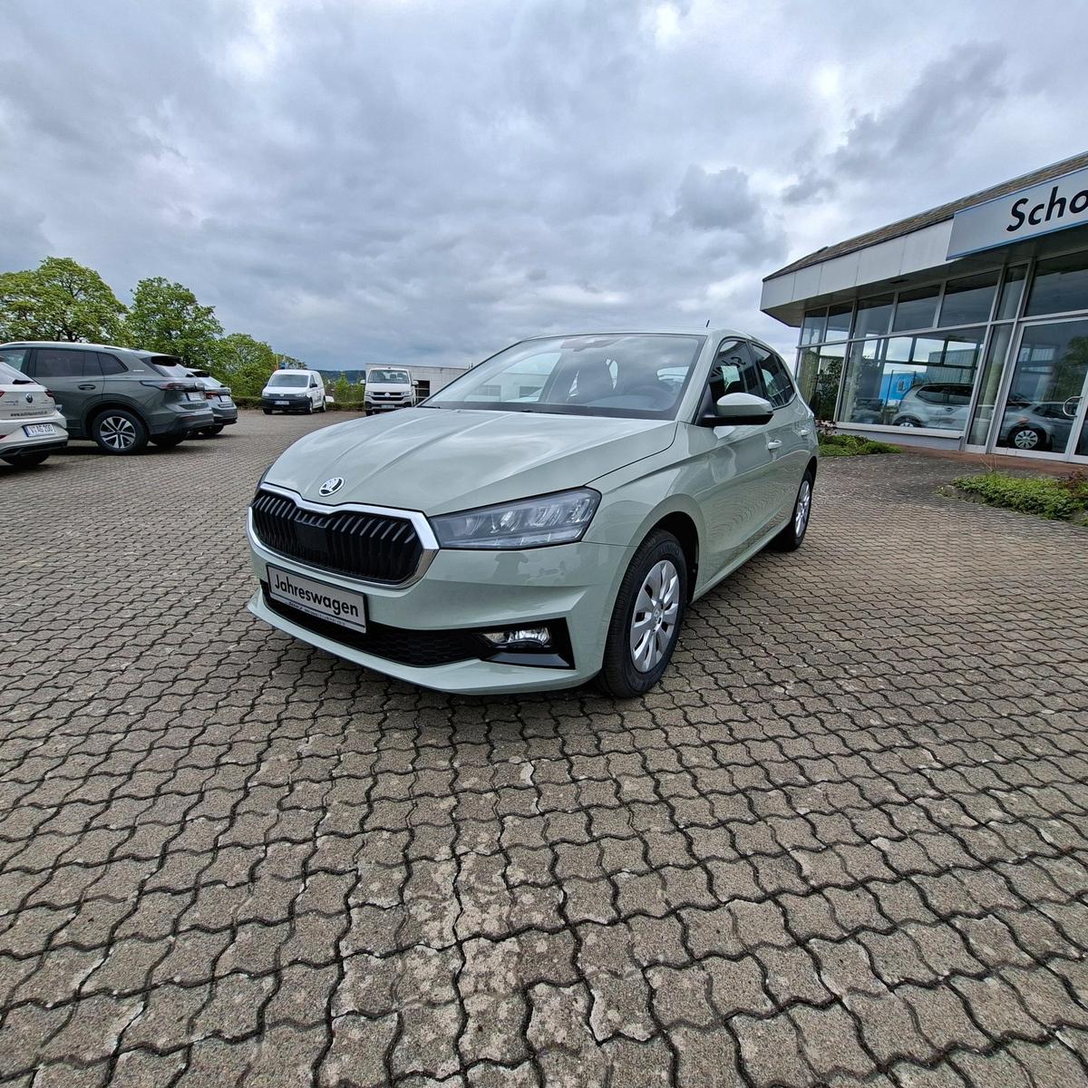 Skoda Fabia ESSENCE 1.0MPI 59kW 80PS *Garantie *LED