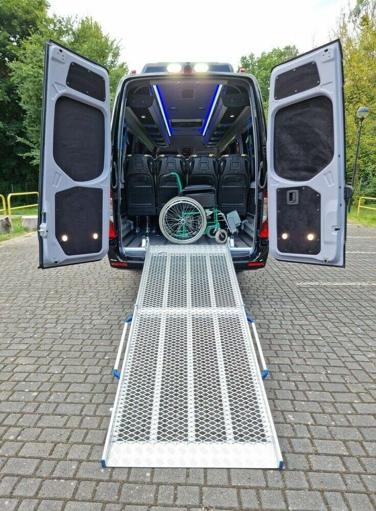 Mercedes-Benz Cuby Sprinter 519 CDI | 16+1 | Wheelchair ramp