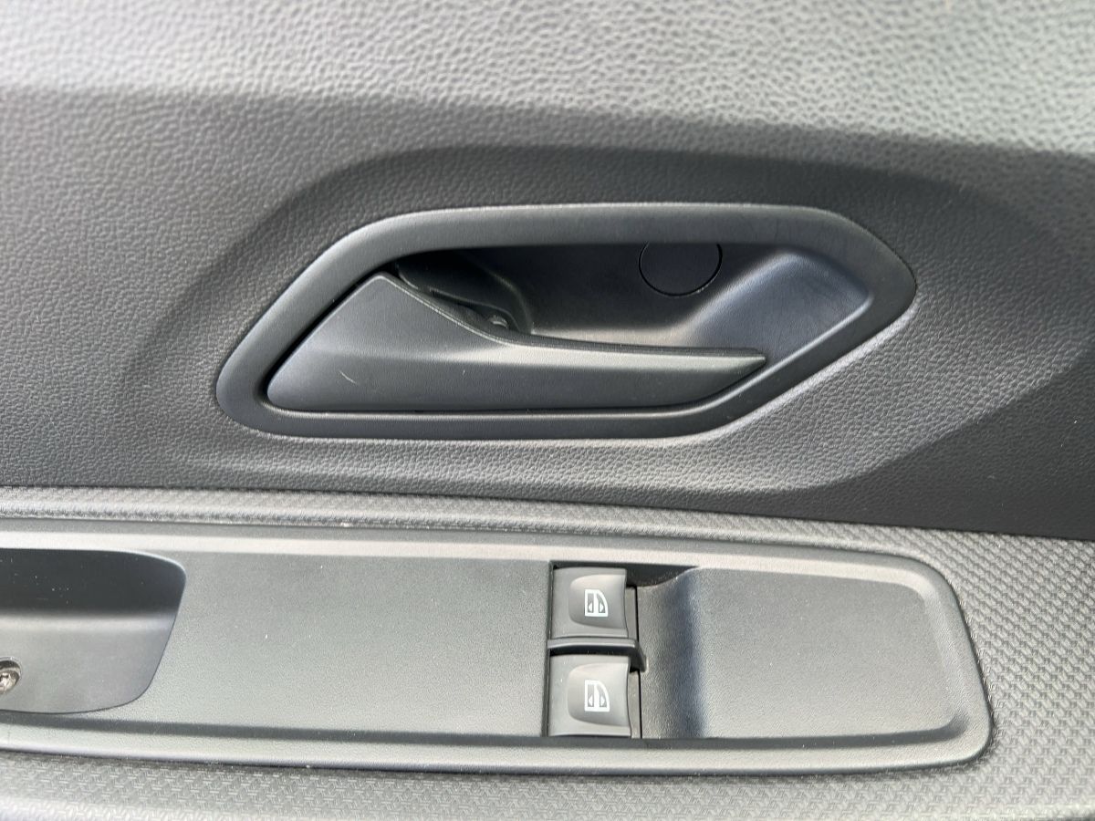 Dacia Sandero - Bild 13