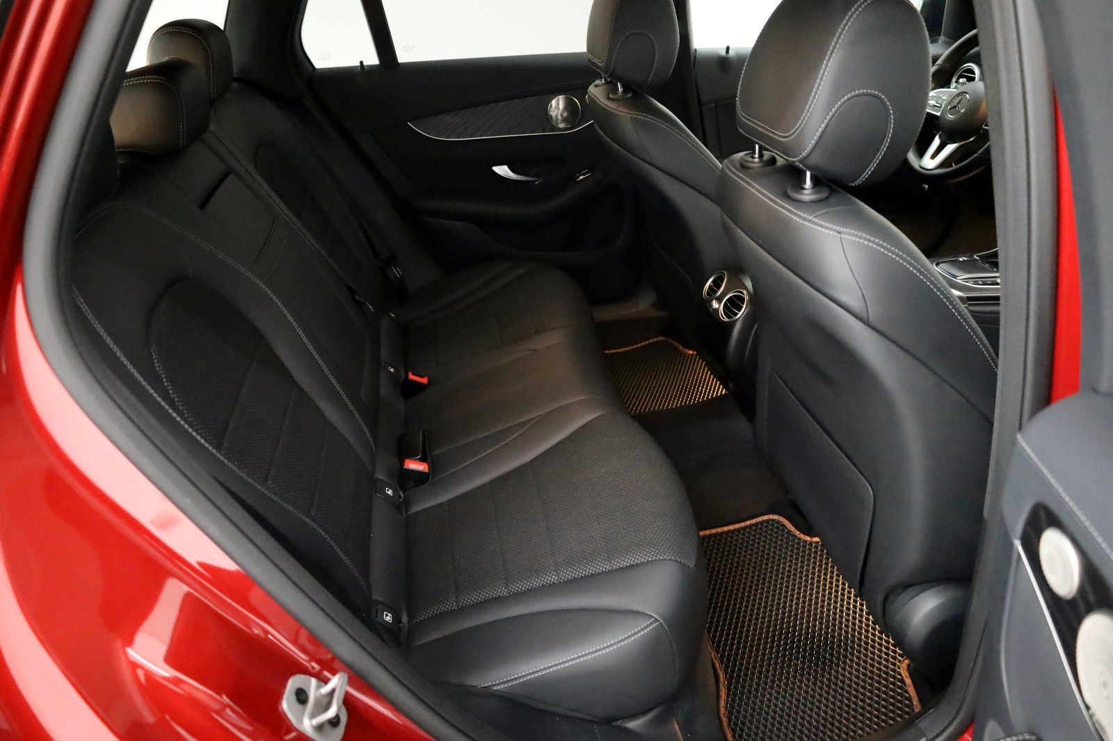 Fahrzeugabbildung Mercedes-Benz GLC 300d 4M AMG Line TLeder,Navi,LED,Panorama,SH