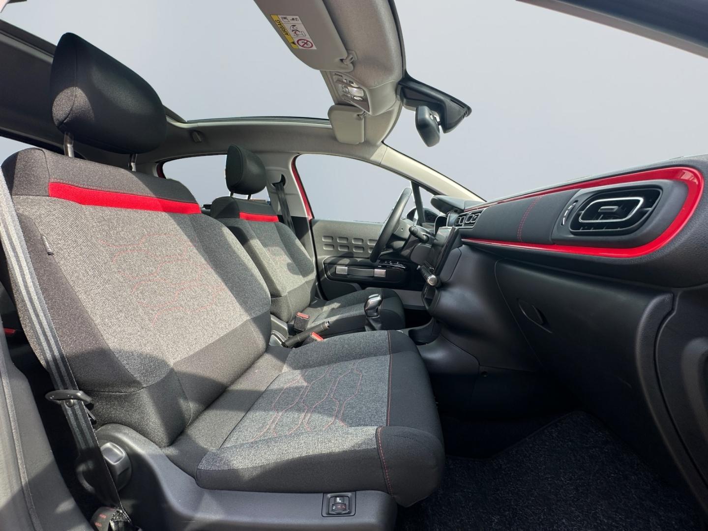 Citroën C3 1.2 PureTech Shine *Pano*CAM*SHZ*Navi*Keyless
