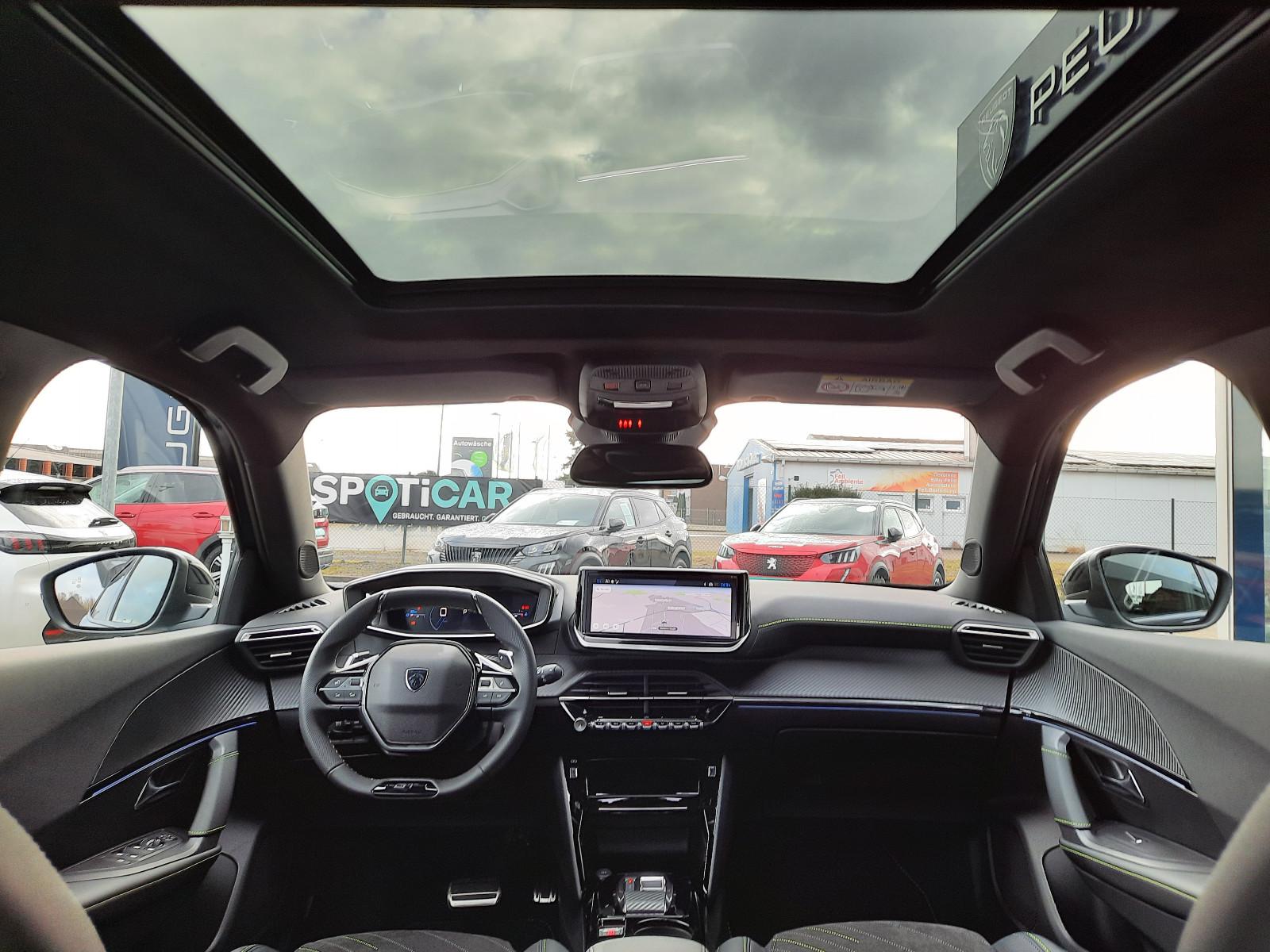 Peugeot 2008 GT-Exclusive  eDSC PDACH  SH NAVI 360° KAM
