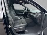Volvo XC40 B4 Ultimate Dark Automatik AHK ACC BLIS - Volvo XC40 in Karlsruhe