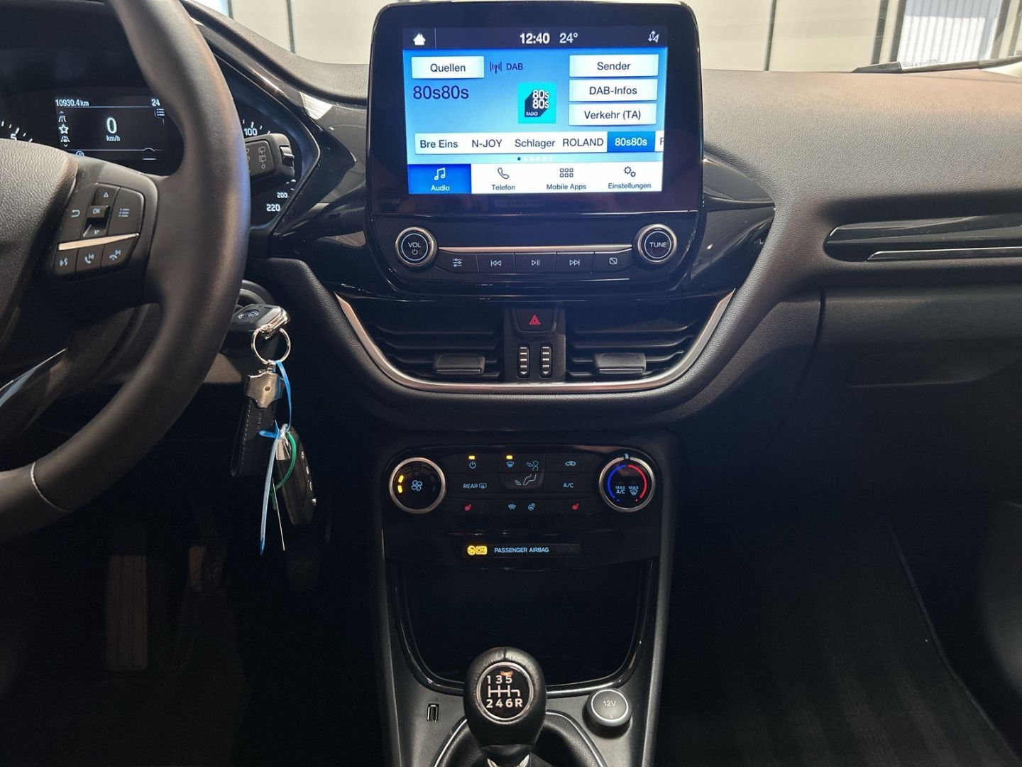 Fahrzeugabbildung Ford Puma Cool & Connect 1.0 EcoBoost LED DAB Spurhal