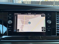 Fahrzeugabbildung Volkswagen T6.1 Multivan DSG Navi Sitzh ACC R.Cam 3xKlima