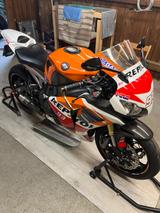 Honda CBR 1000 RR - HONDA CBR 1000RR
