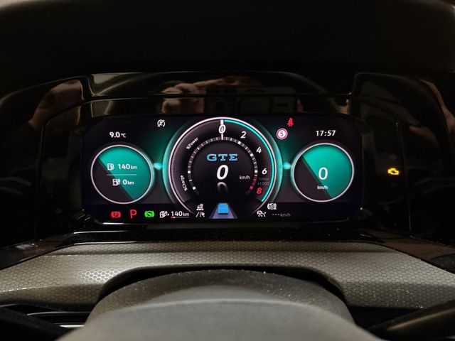 Golf eHybrid VIII GTE 1.4 TSI DSG LED Navi 18 Zo