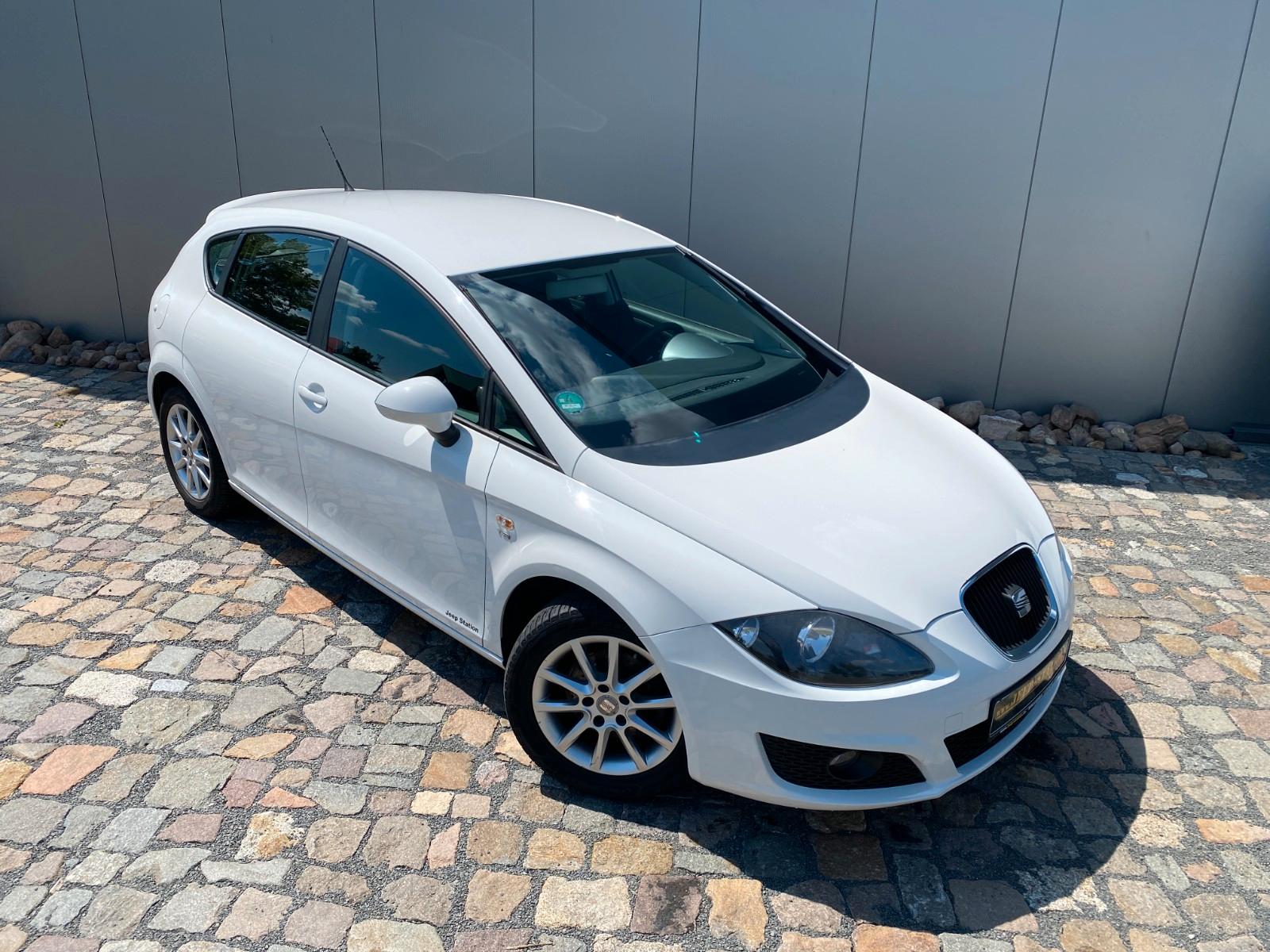Seat LEON STYLE KLIMA ALLWETTER INSPEKTION NEU