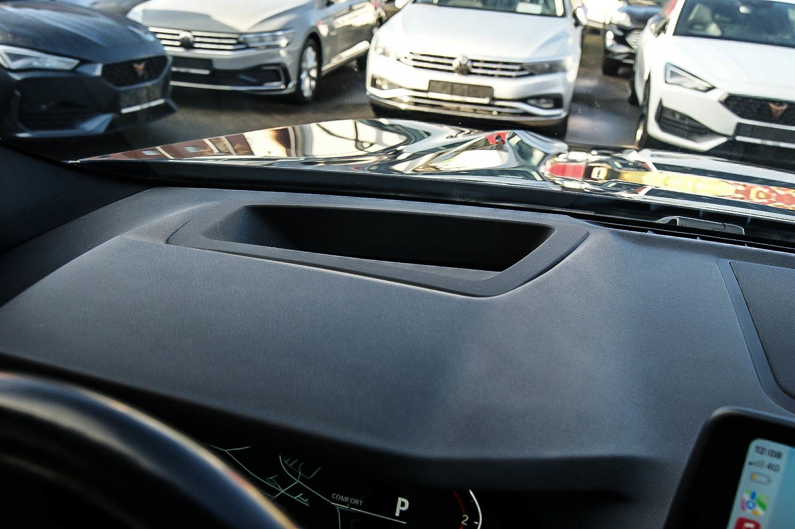 Fahrzeugabbildung BMW X4 xDrive 20 d M Sport X HUD ANHZV STHZG PANO