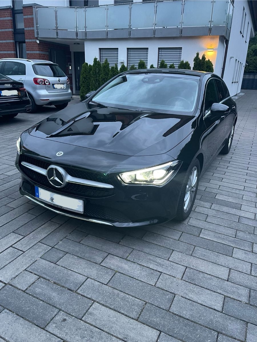 MERCEDES-BENZ CLA 180 Shooting Brake - TOP Zustand Bremsen Neu