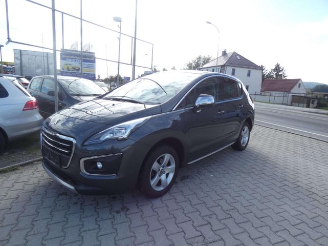 Peugeot 3008 Express Klima Alu. Panoramadach Radio HU AU