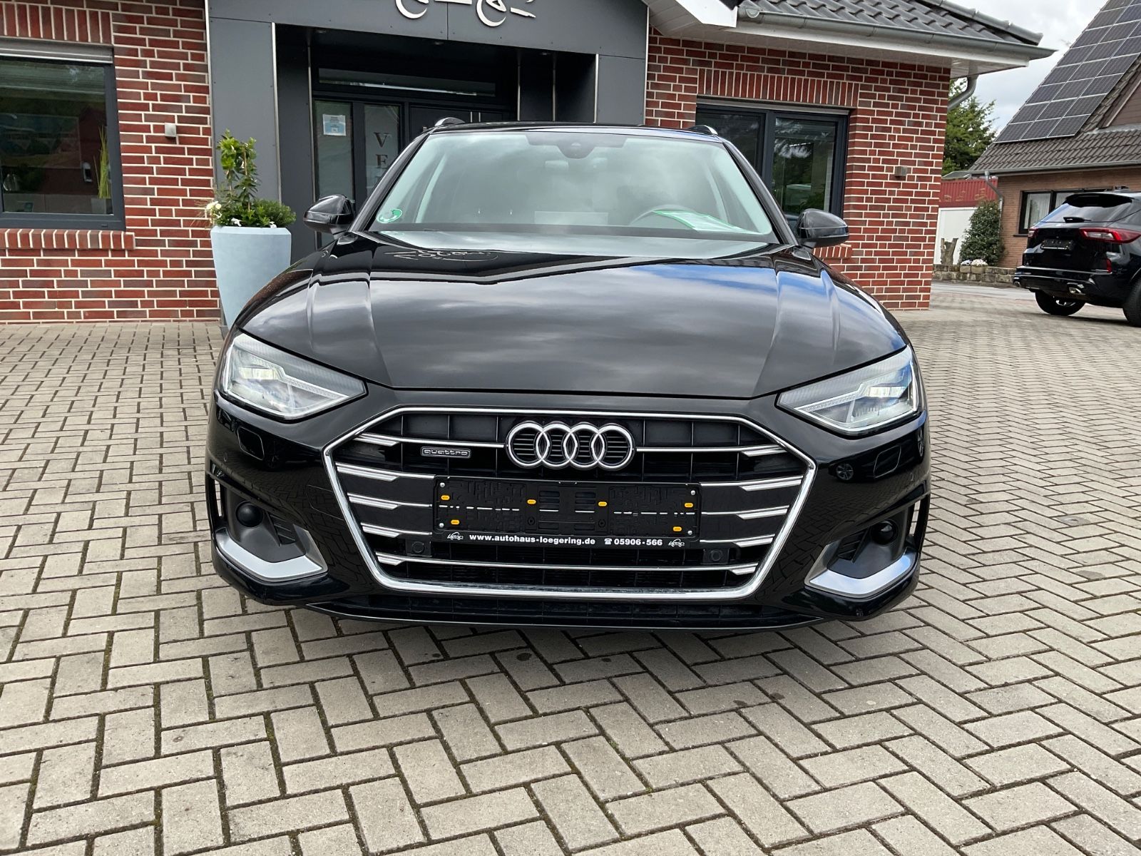 Fahrzeugabbildung Audi A4 Avant 40 TDI S tr. quattro,Kamera,Leder,ACC