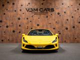Ferrari F8 Spider *LIFT* AFS1*CARBON* Racing Seats * - Ferrari F8 mit Benzin-Antrieb: Automatik