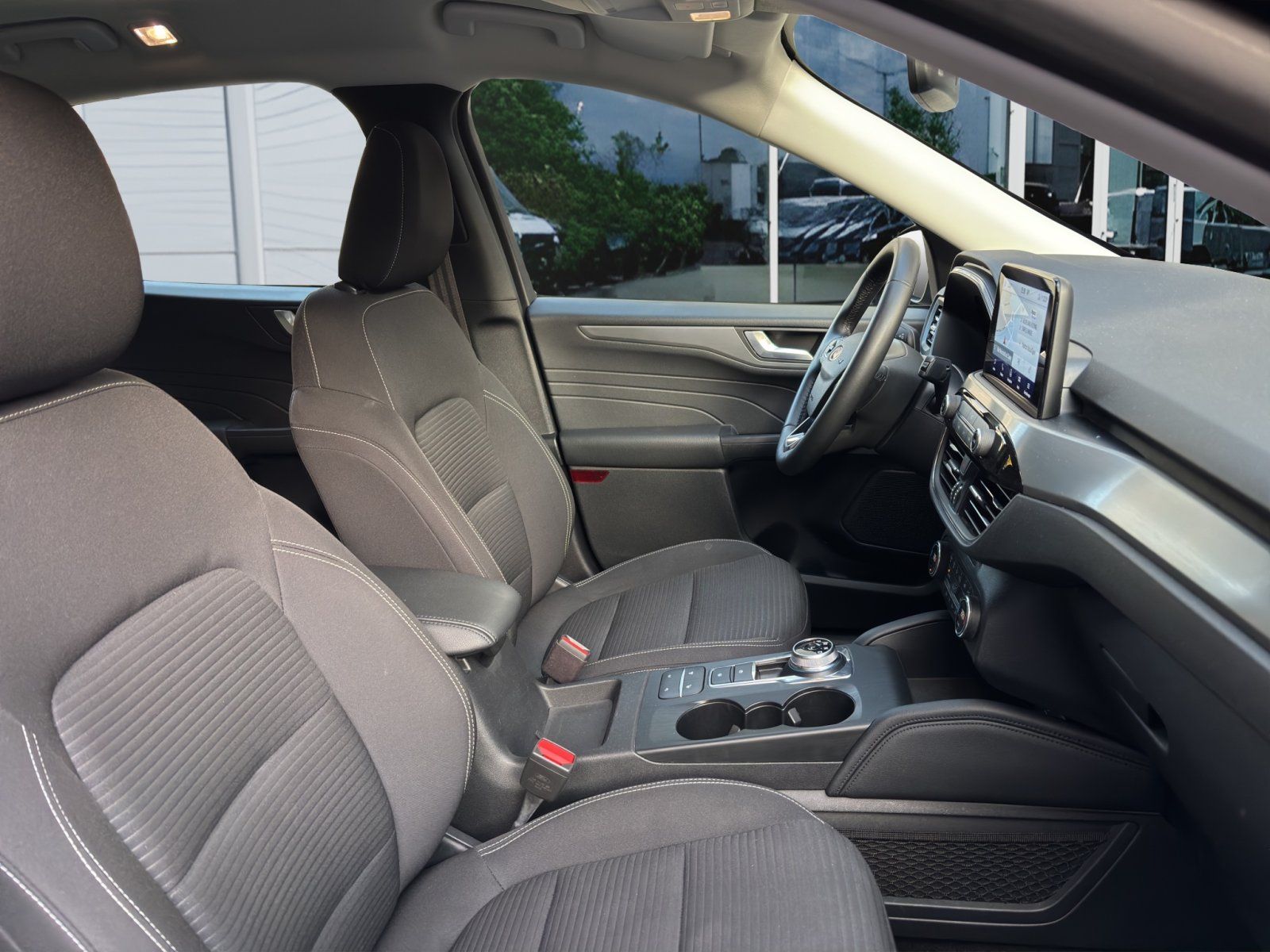 Fahrzeugabbildung Ford Kuga Plug-In Hybrid Titanium