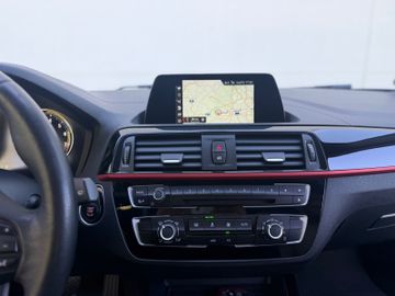 BMW 118 - 12