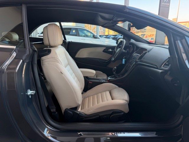 Fahrzeugabbildung Opel Cascada Innovation 1.6l 200PS Navi/PDC!