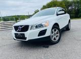 Volvo XC60 3.2 AWD Geartronic Summum  - Volvo XC60 Summum mit Benzin-Antrieb