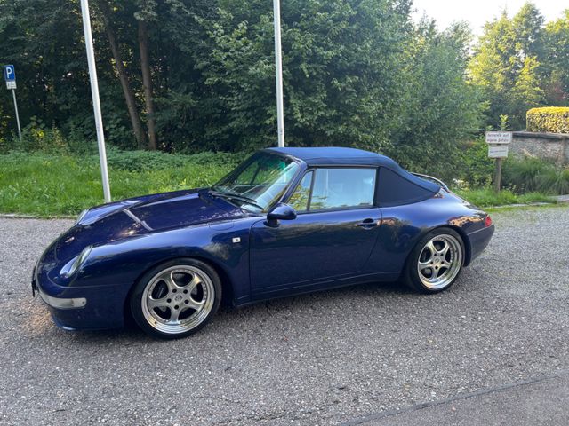 Porsche 993 Carrera Cabriolet Deutsch